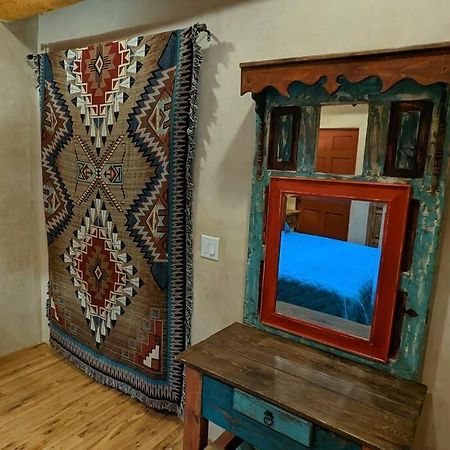 Enchanted Casita With Private Outdoor Hot Tub And Patio, Near Santa Fe Plaza, Sleeps 4 With Free Parking Buitenkant foto