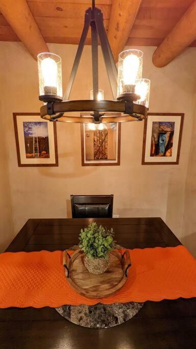 Enchanted Casita With Private Outdoor Hot Tub And Patio, Near Santa Fe Plaza, Sleeps 4 With Free Parking Buitenkant foto